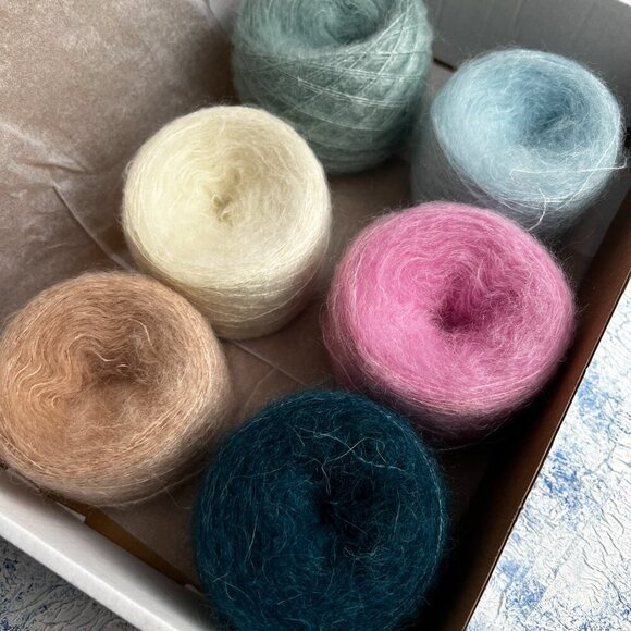 Kid Mohair Silk Colorful Yarn Set - Picture 2 of 2